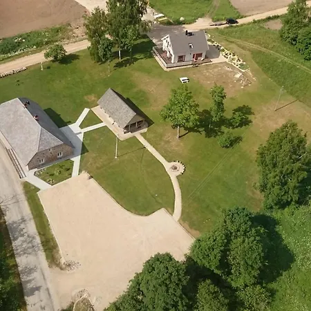 Vasekoja Complex Casa de Férias